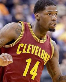 德安德鲁-利金斯/DeAndre Liggins